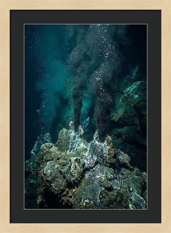 Underwater Eruption Mystique