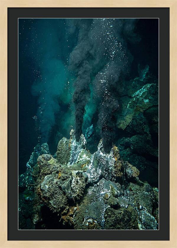 Underwater Eruption Mystique