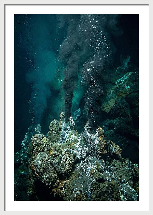 Underwater Eruption Mystique