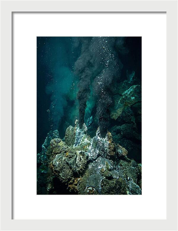 Underwater Eruption Mystique