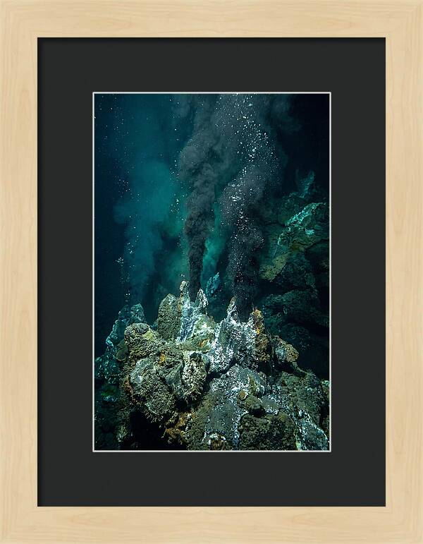 Underwater Eruption Mystique