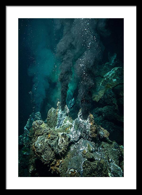 Underwater Eruption Mystique