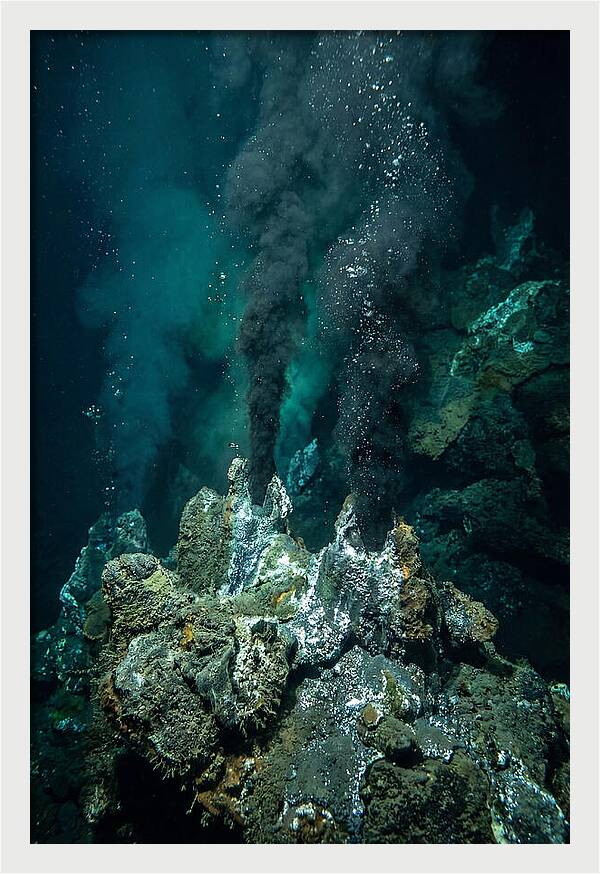 Underwater Eruption Mystique