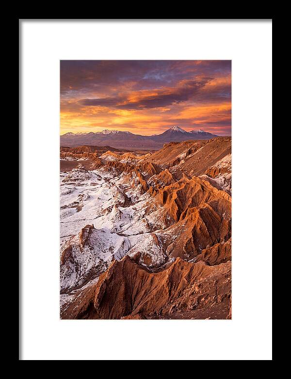 Valle De La Luna At Sunset