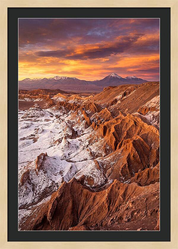 Valle De La Luna At Sunset