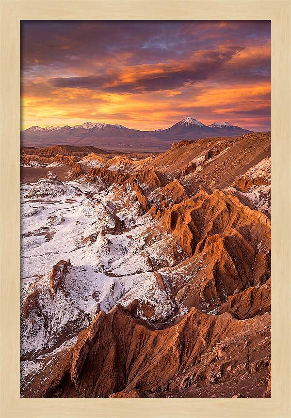 Valle De La Luna At Sunset