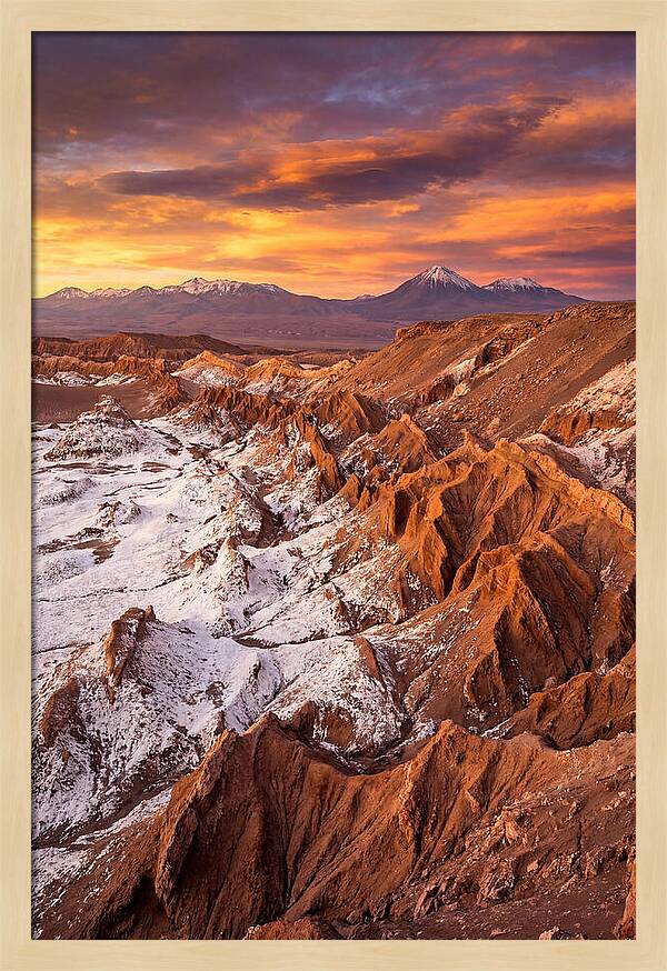 Valle De La Luna At Sunset