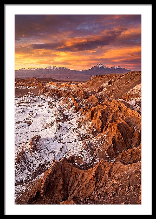 Valle De La Luna At Sunset