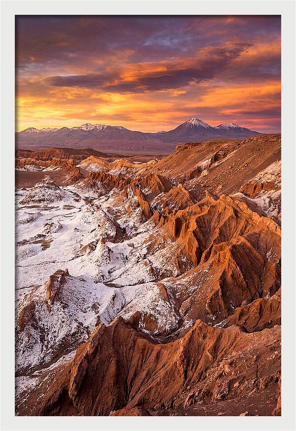 Valle De La Luna At Sunset