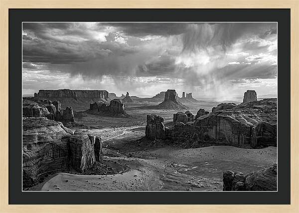 Valley Of Kings Desert Vista
