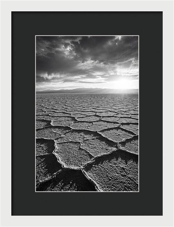 Vast Salt Flats Of Salar De Uyuni