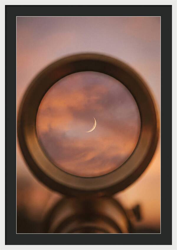 Venus Crescent Phase Through Telescope