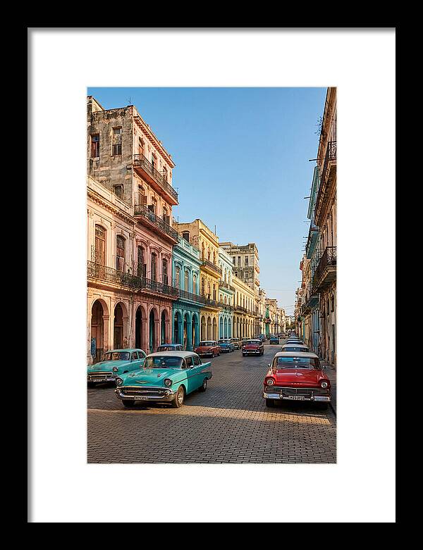Vibrant Classic Cars Of Havana