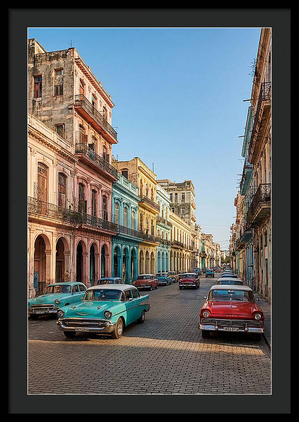 Vibrant Classic Cars Of Havana