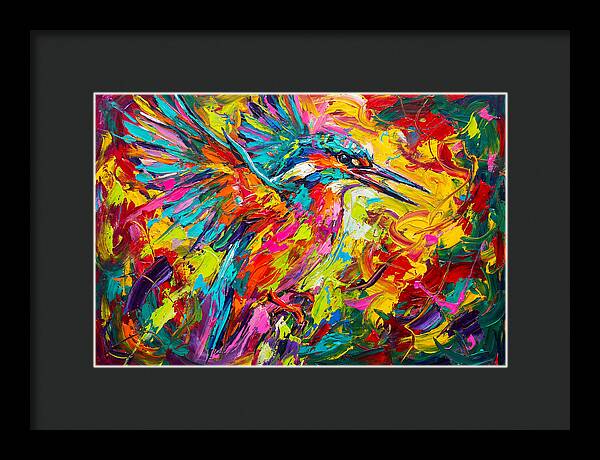 Vibrant Kingfisher In Motion