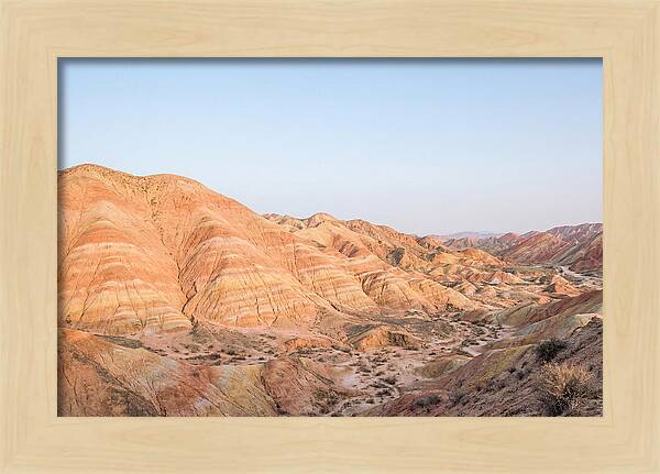 Vibrant Peaks Of Zhangye Danxia