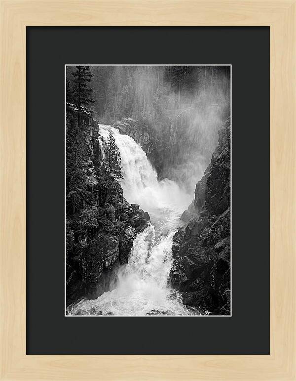 Victoria Falls Cascade Power