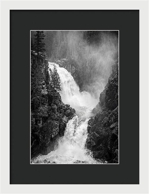 Victoria Falls Cascade Power