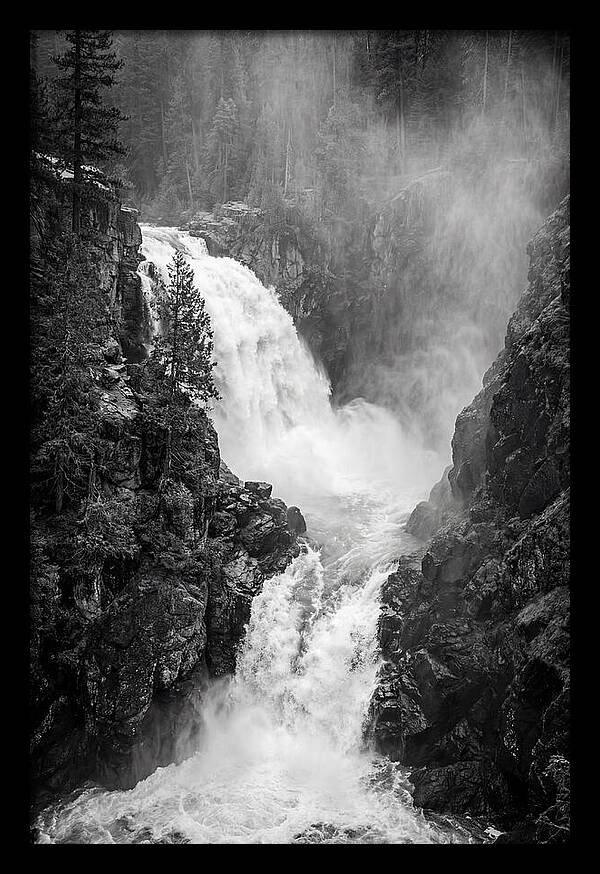 Victoria Falls Cascade Power