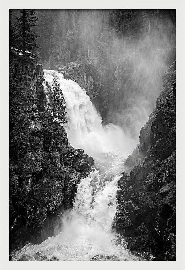 Victoria Falls Cascade Power