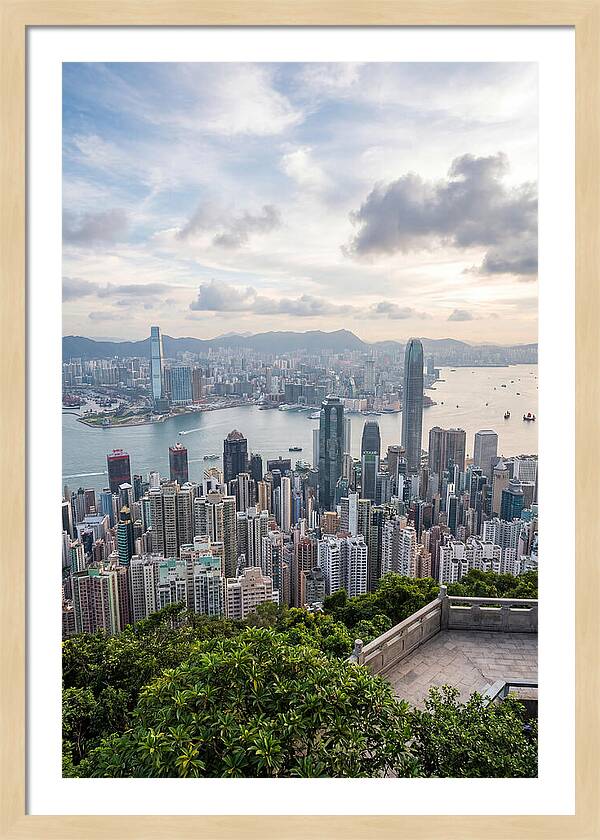 Victoria Peak Skyline View