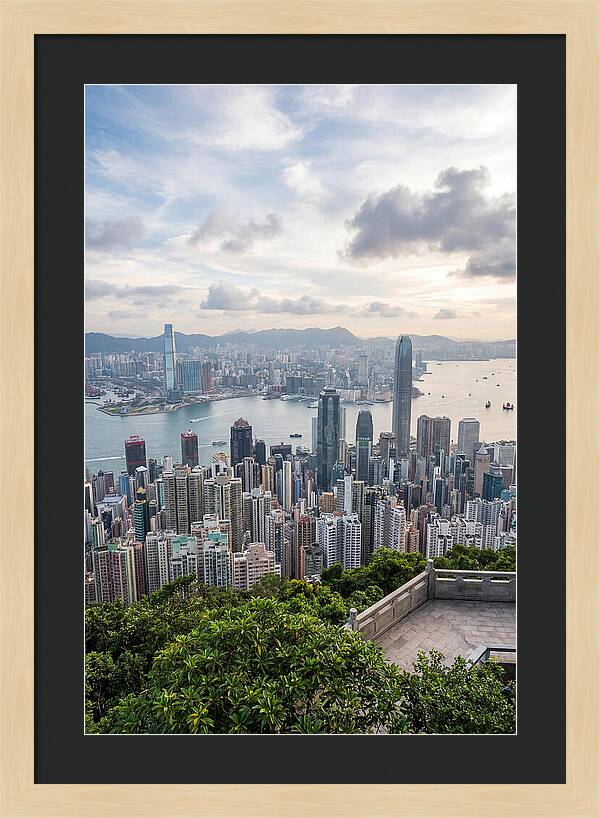 Victoria Peak Skyline View