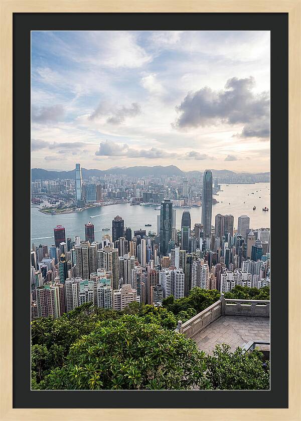 Victoria Peak Skyline View
