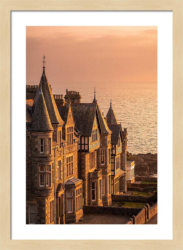 Victorian Elegance By The Sea