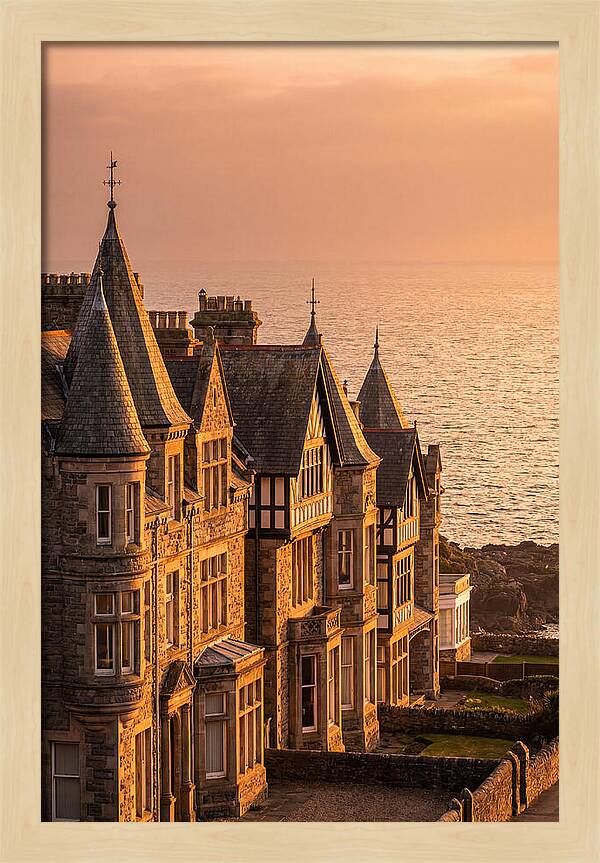 Victorian Elegance By The Sea