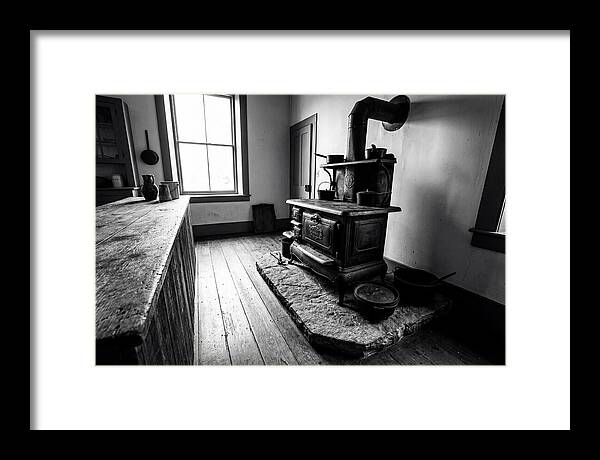 Vintage Cast Iron Stove In Farmhouse