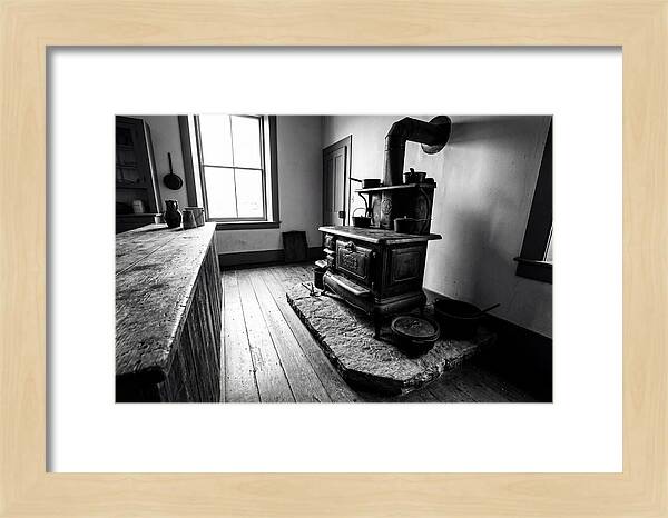 Vintage Cast Iron Stove In Farmhouse