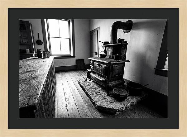 Vintage Cast Iron Stove In Farmhouse