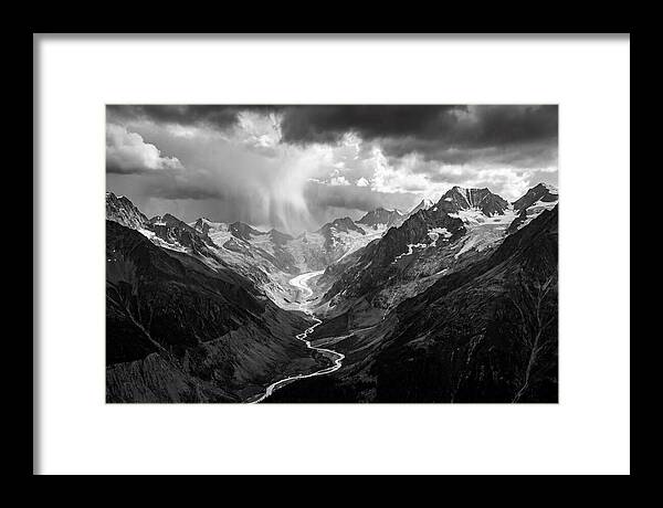 Vintgar Gorge Vista In Black And White