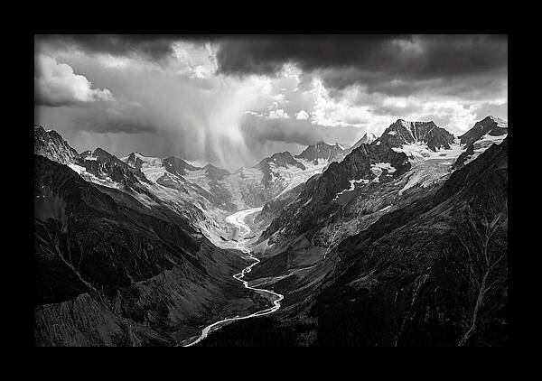 Vintgar Gorge Vista In Black And White