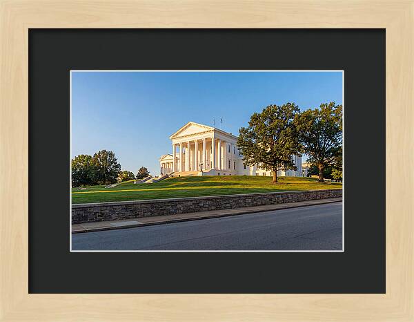 Virginia State Capitol Serenity