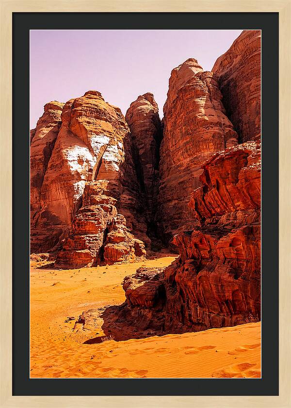 Wadi Rums Majestic Landscape