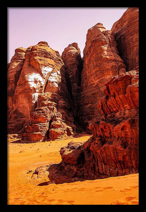 Wadi Rums Majestic Landscape