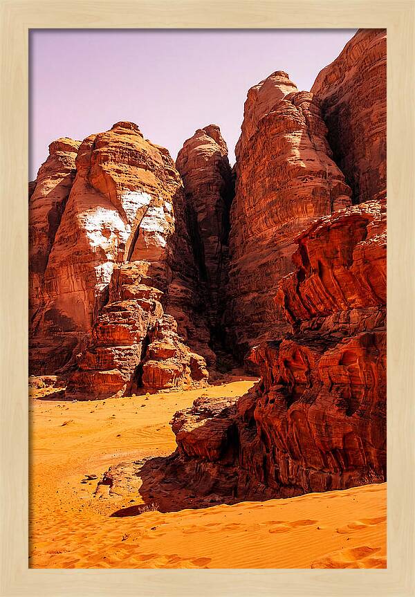 Wadi Rums Majestic Landscape