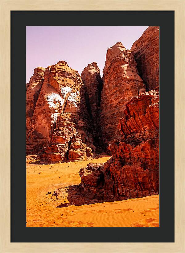Wadi Rums Majestic Landscape