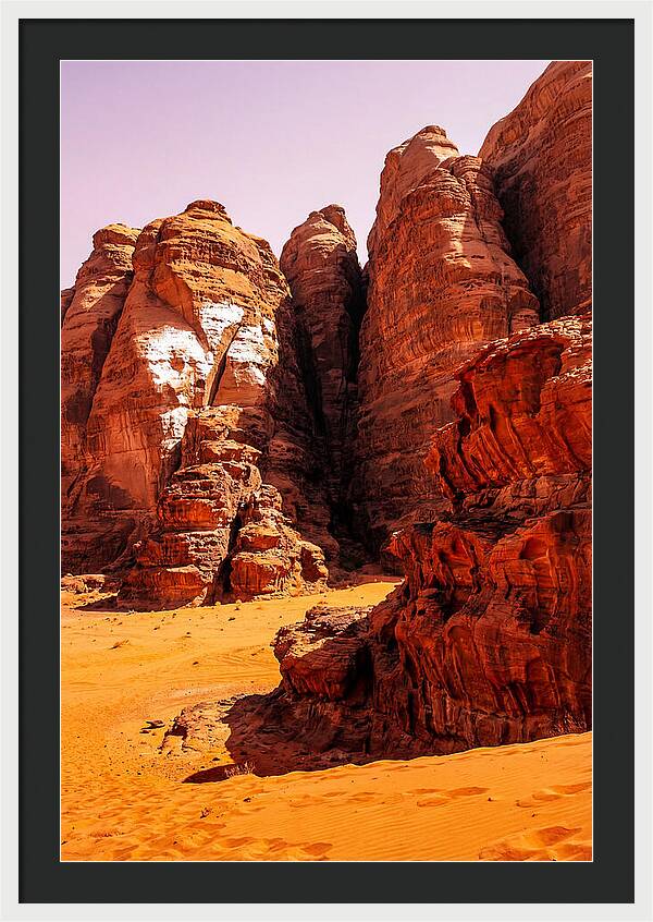 Wadi Rums Majestic Landscape