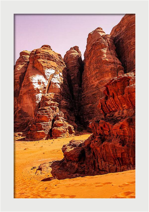 Wadi Rums Majestic Landscape