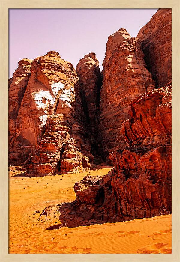 Wadi Rums Majestic Landscape