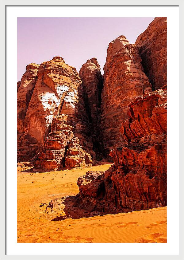 Wadi Rums Majestic Landscape