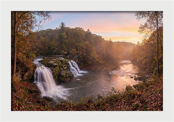 Wadsworth Falls Cascade