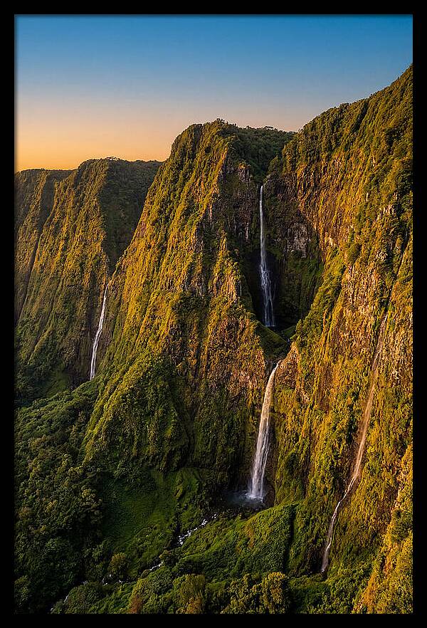 Waipio Valley Majesty
