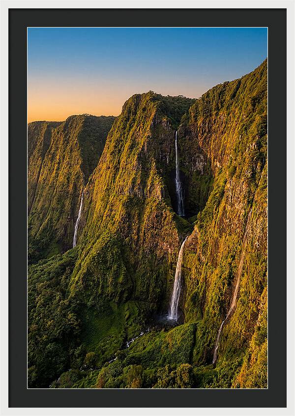 Waipio Valley Majesty