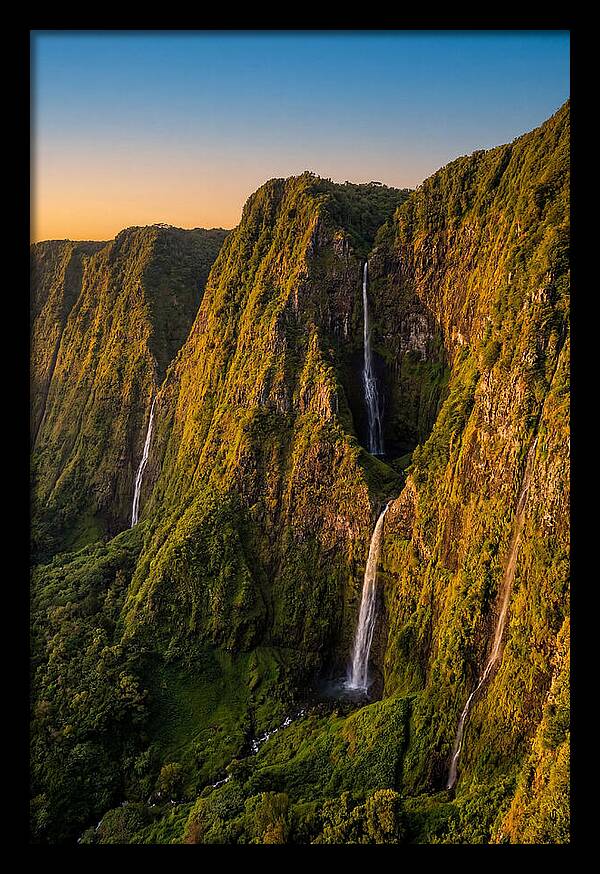 Waipio Valley Majesty