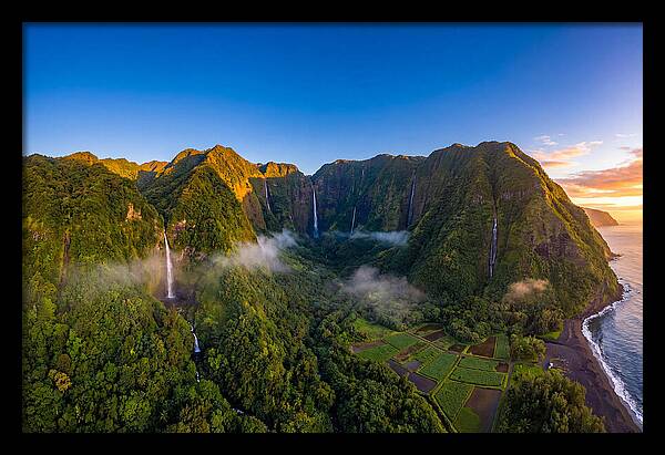Waipio Valley Serenity