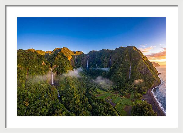 Waipio Valley Serenity