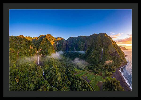 Waipio Valley Serenity